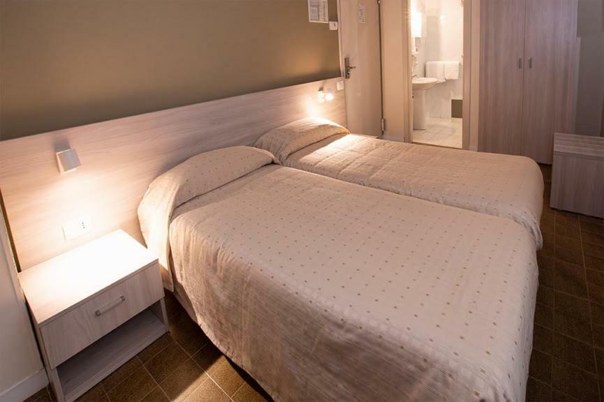 Hotel Scacciapensieri Nettuno Kültér fotó