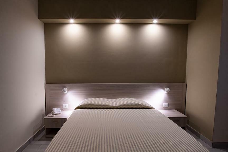 Hotel Scacciapensieri Nettuno Kültér fotó