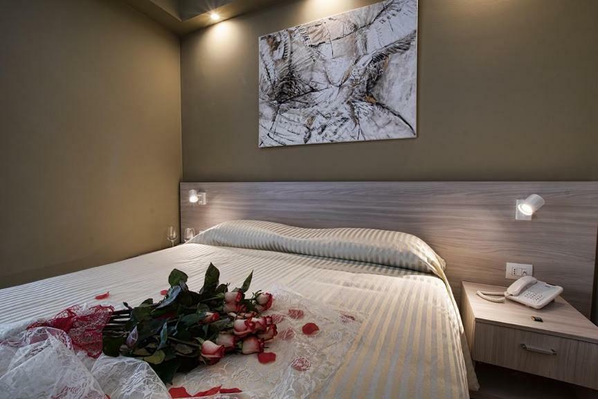 Hotel Scacciapensieri Nettuno Kültér fotó