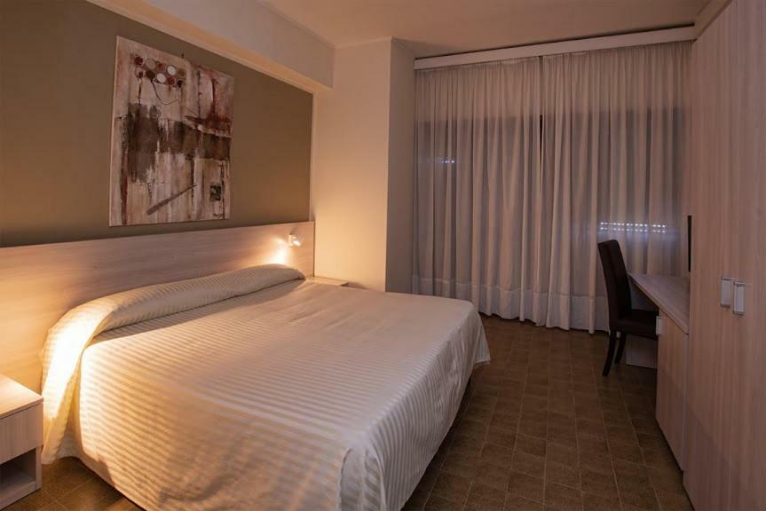Hotel Scacciapensieri Nettuno Kültér fotó