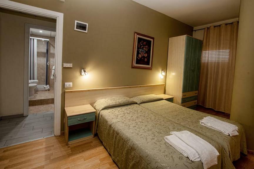 Hotel Scacciapensieri Nettuno Kültér fotó