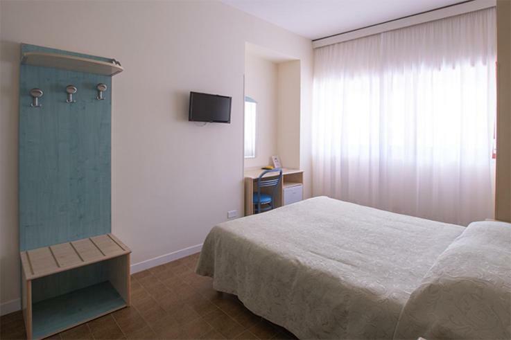 Hotel Scacciapensieri Nettuno Kültér fotó